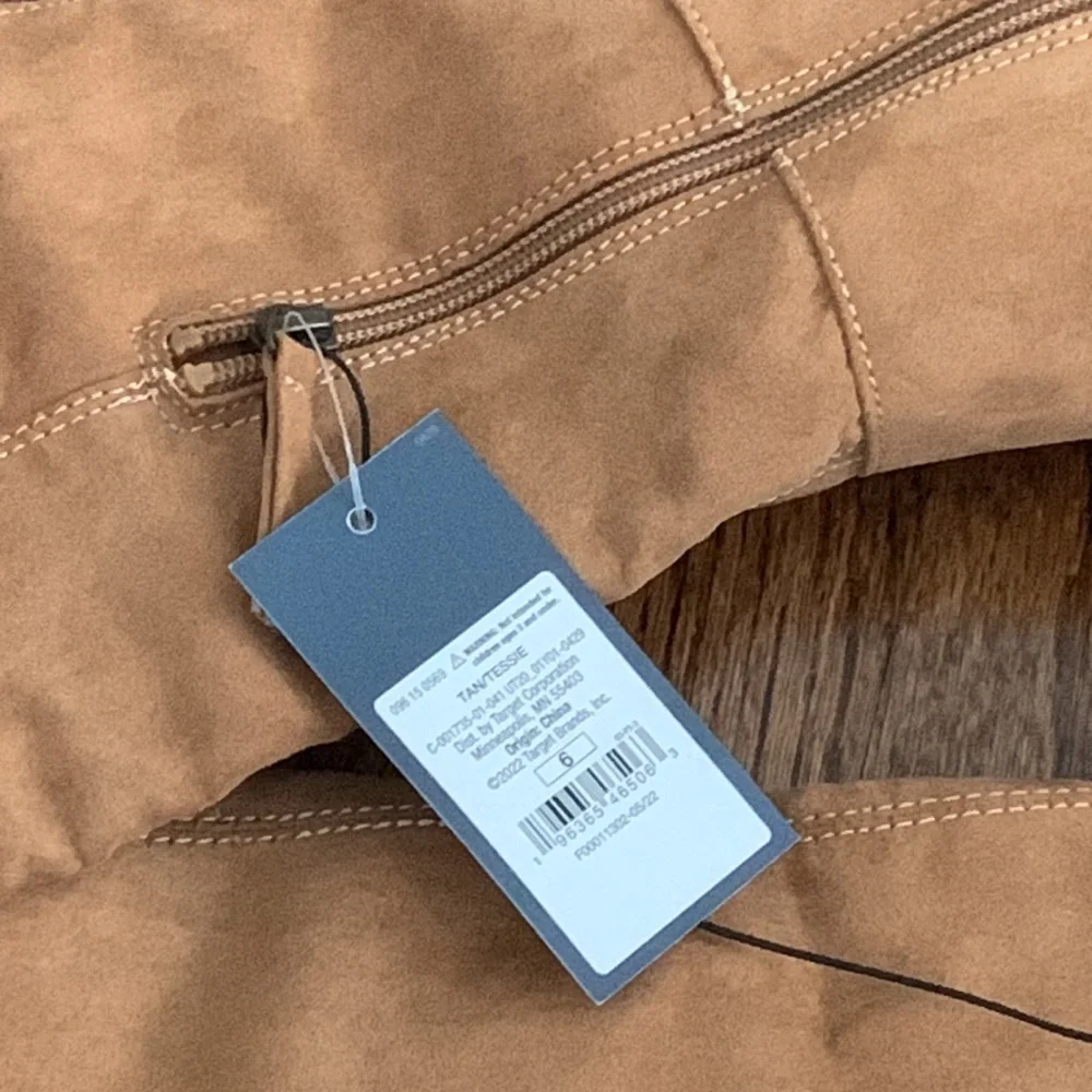 Women’s tall boots - Picture 4 of 5